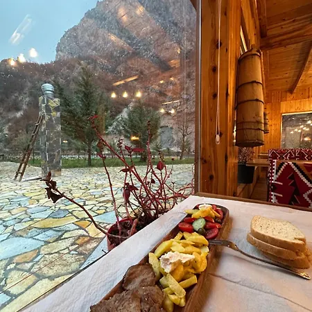 Hotel Bujtina Alpine Vanat *