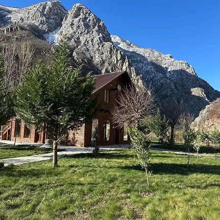 Bujtina Alpine Vanat Hotel Bele
