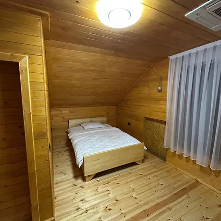 Hotel Bujtina Alpine Vanat